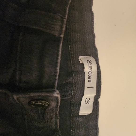 Blue notes - Picture 2 of 2